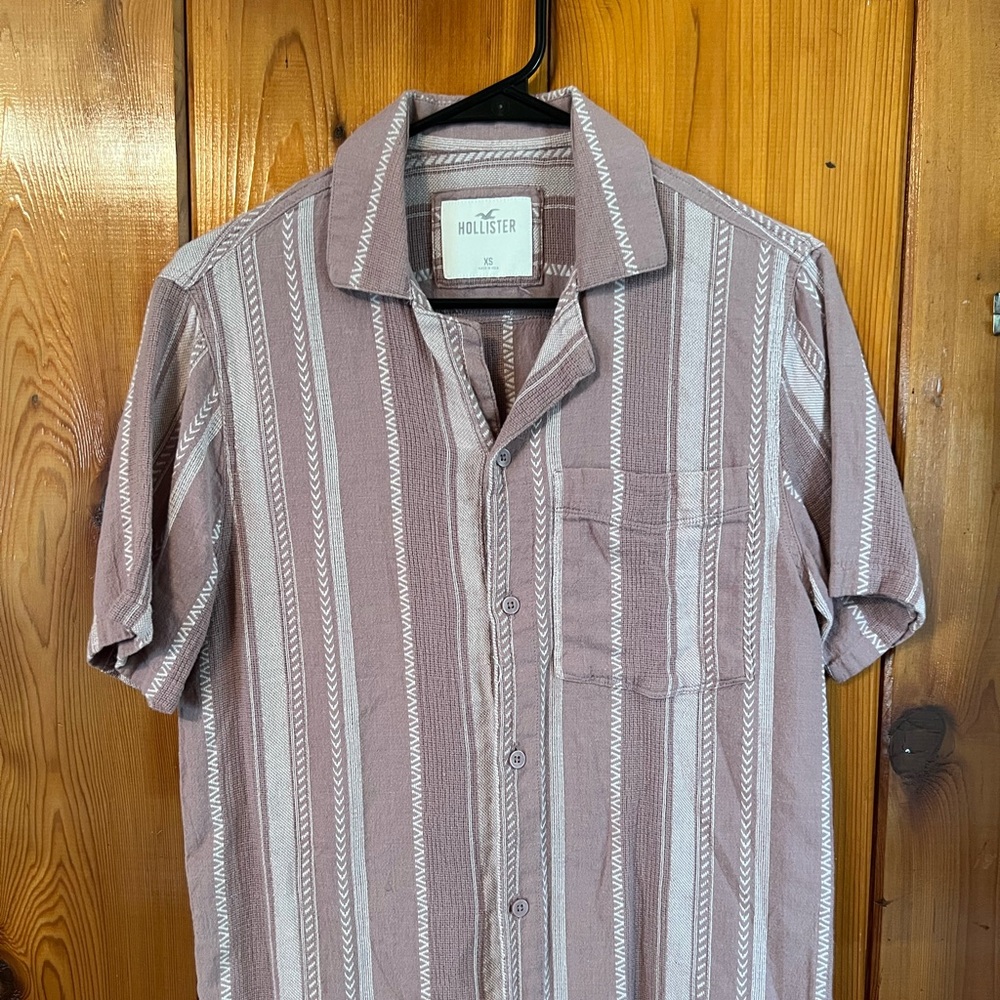Men's Hollister Button Up
